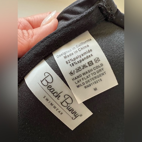 Beach Bunny Sheer Addiction Bikini And Push Up Top Size Medium/Xlarge - Picture 7 of 13